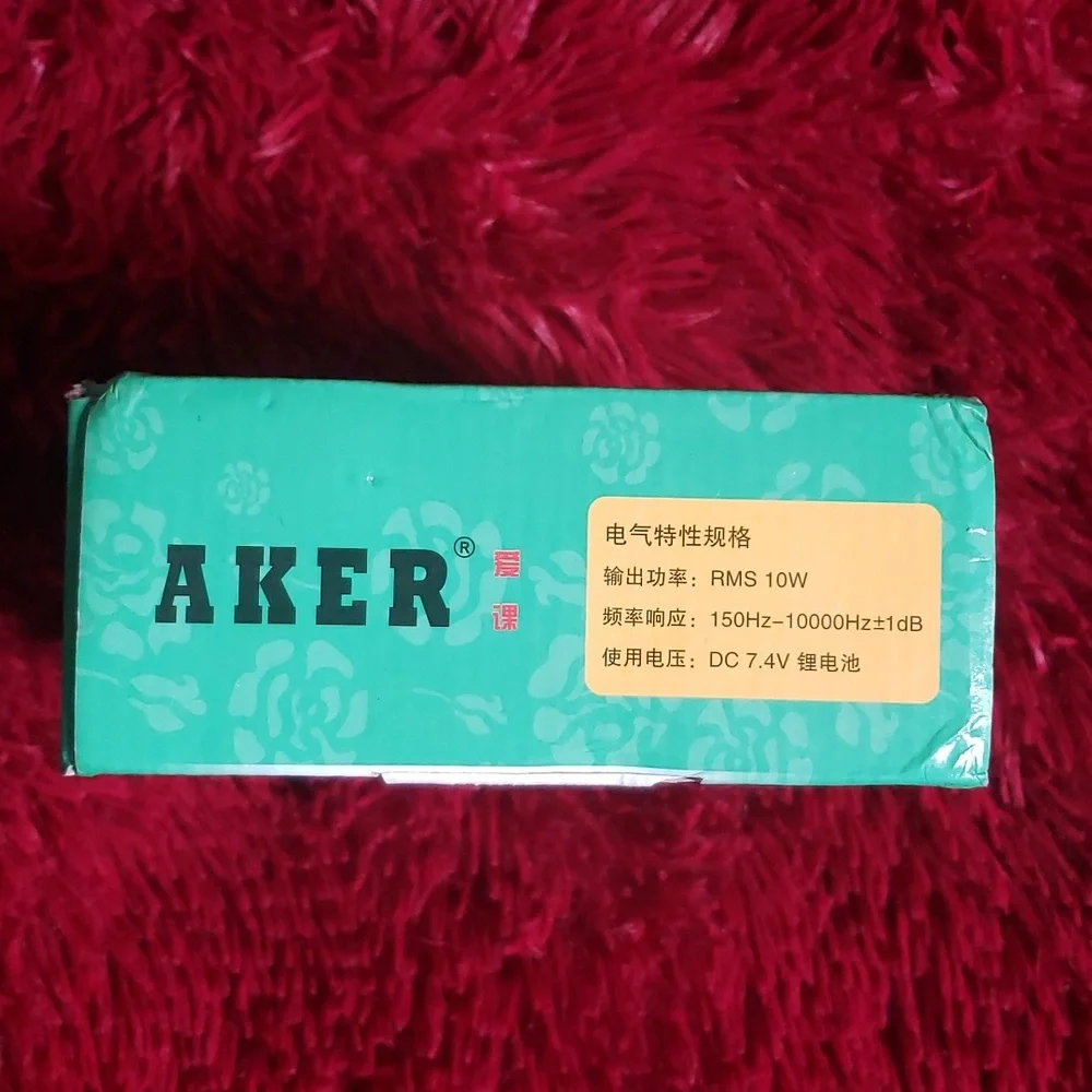 AKER - Picture 4 of 4